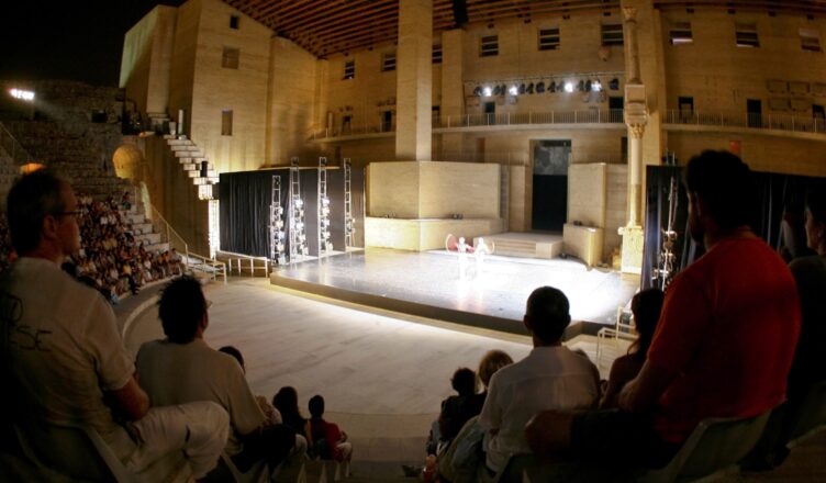 sagunt a escena. La 37a edició del festival se celebrarà del 4 d'agost al 5 de setembre amb el lema 'Recuperem l'escena'