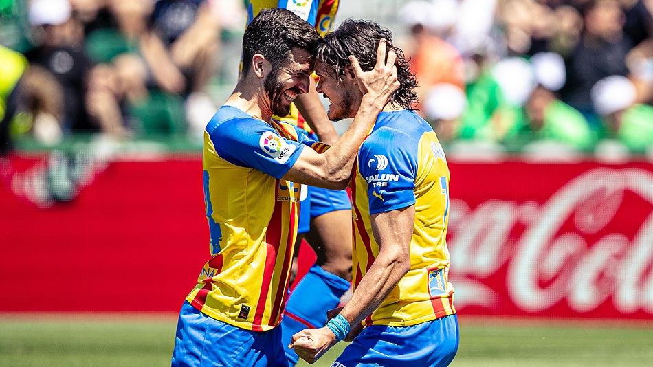 Victoria vital del Valencia ante el Elche (0-2) ️【SempreValencia.com】