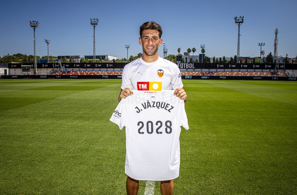 ▷ Jesús Vázquez renueva con el Valencia CF hasta 2028 ❤️【SempreValencia.com】 ▷ Jesús Vázquez renueva con el Valencia CF hasta 2028 ❤️【SempreValencia.com】