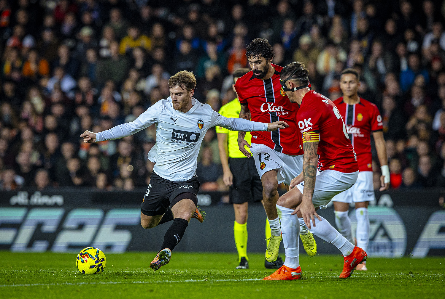 El Valencia se atasca ante el Mallorca en Mestalla y firma un empate ...
