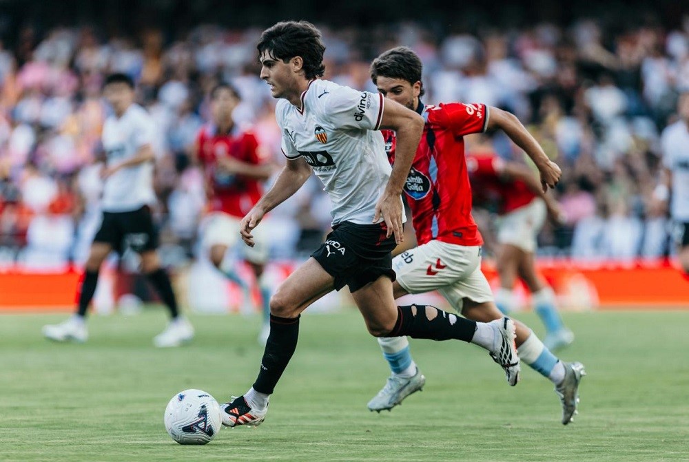 Photo: semprevalencia.com Valencia 0-0 Celta: Danjuma Misses Out as Mestalla Jeers Corberán and Demands Signings